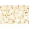 Kjøp cc122 - Toho trekantperler 3 mm ugjennomsiktig glanset navajo hvit (10g)
