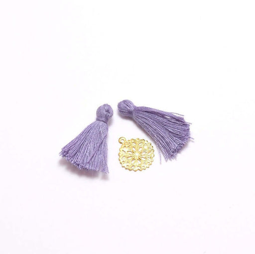 Kjøp 2 lilla pomponger 2,5 -3 cm - til smykker, sying eller dekorasjon