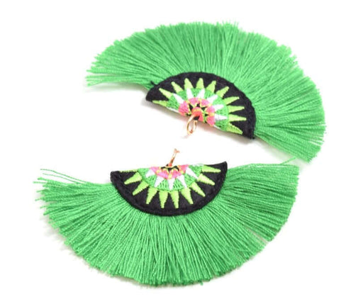 Kjøp 1 brodert grønn anheng pompong og ring. Størrelse 7,5 cm - for smykker, sying eller veskedekorasjon,