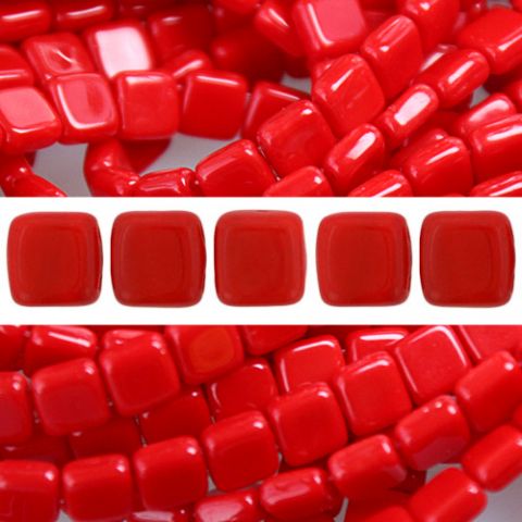 2-hulls perler CzechMates fliser ugjennomsiktig rød 6 mm (50)
